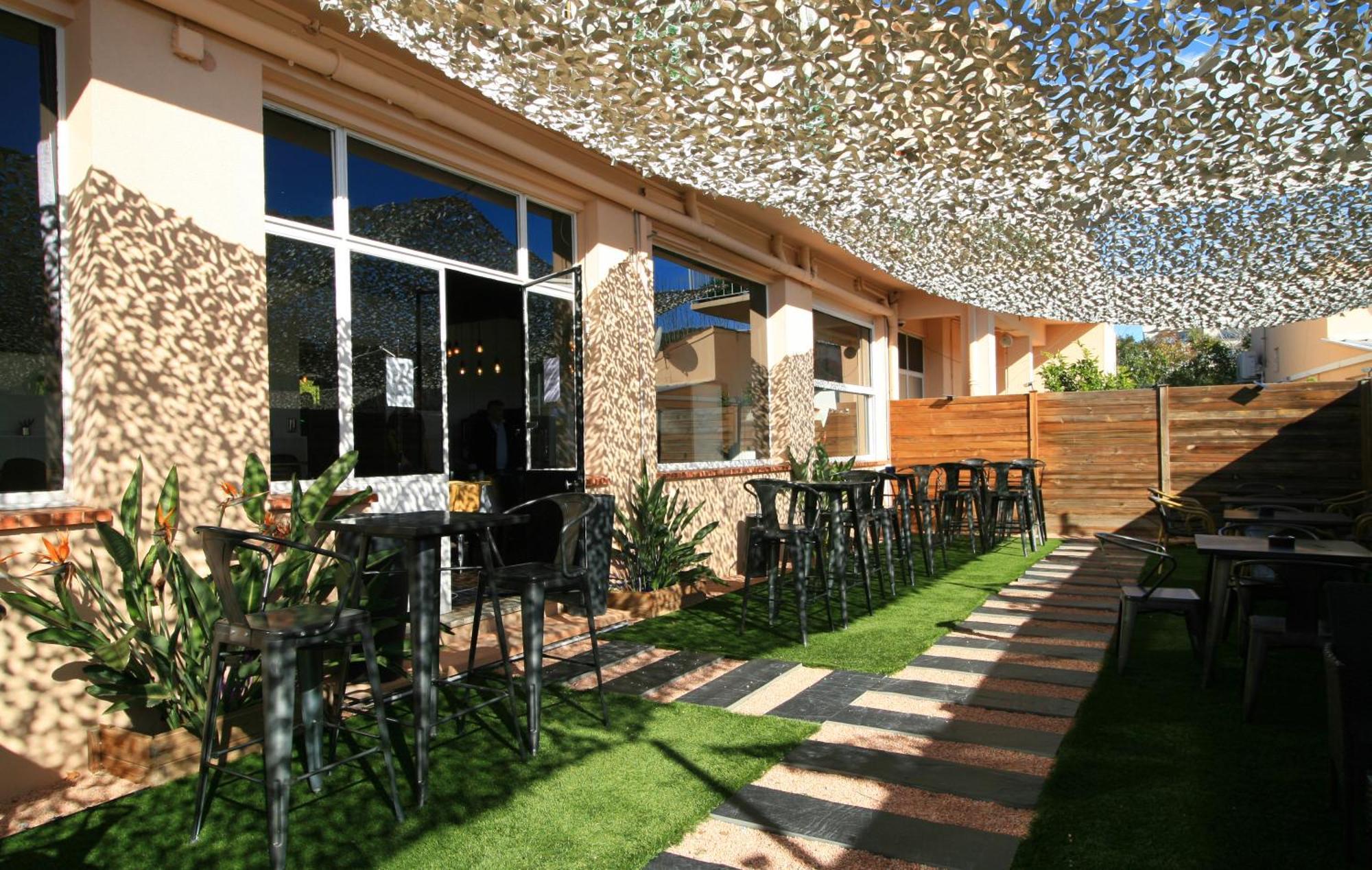 Hostellerie Le Panel Mandelieu-la-Napoule Exterior photo